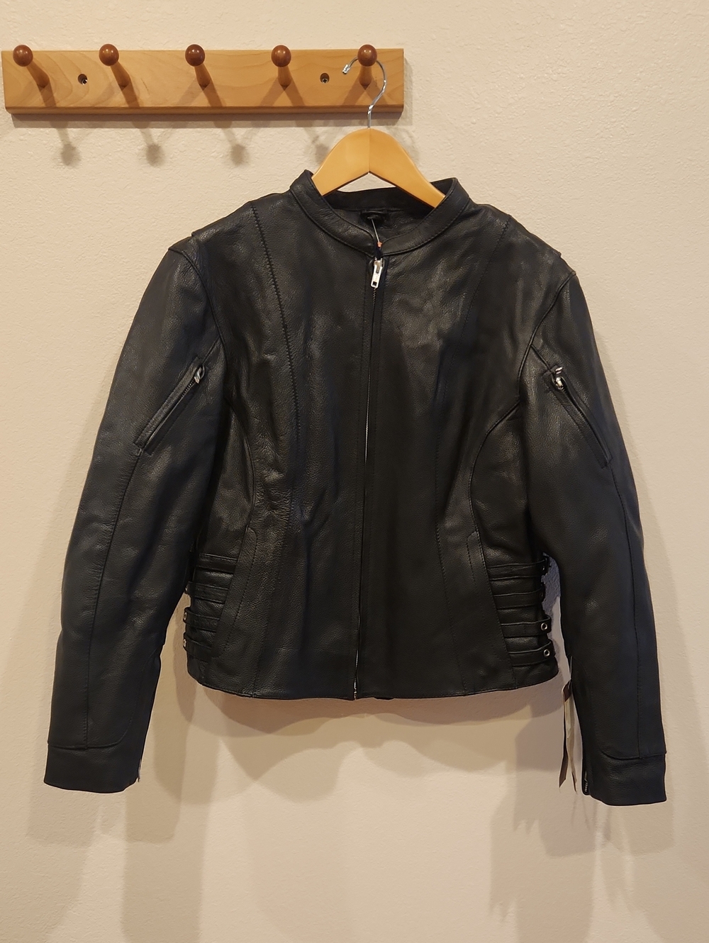 NWT First Manufacturing Co Genuine Leather Moto Jacket L